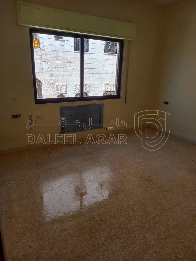 شقة في Al Mugablain  - 55,000 دأ - صورة 1